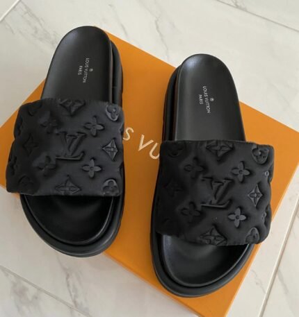Claquettes Louis Vuitton